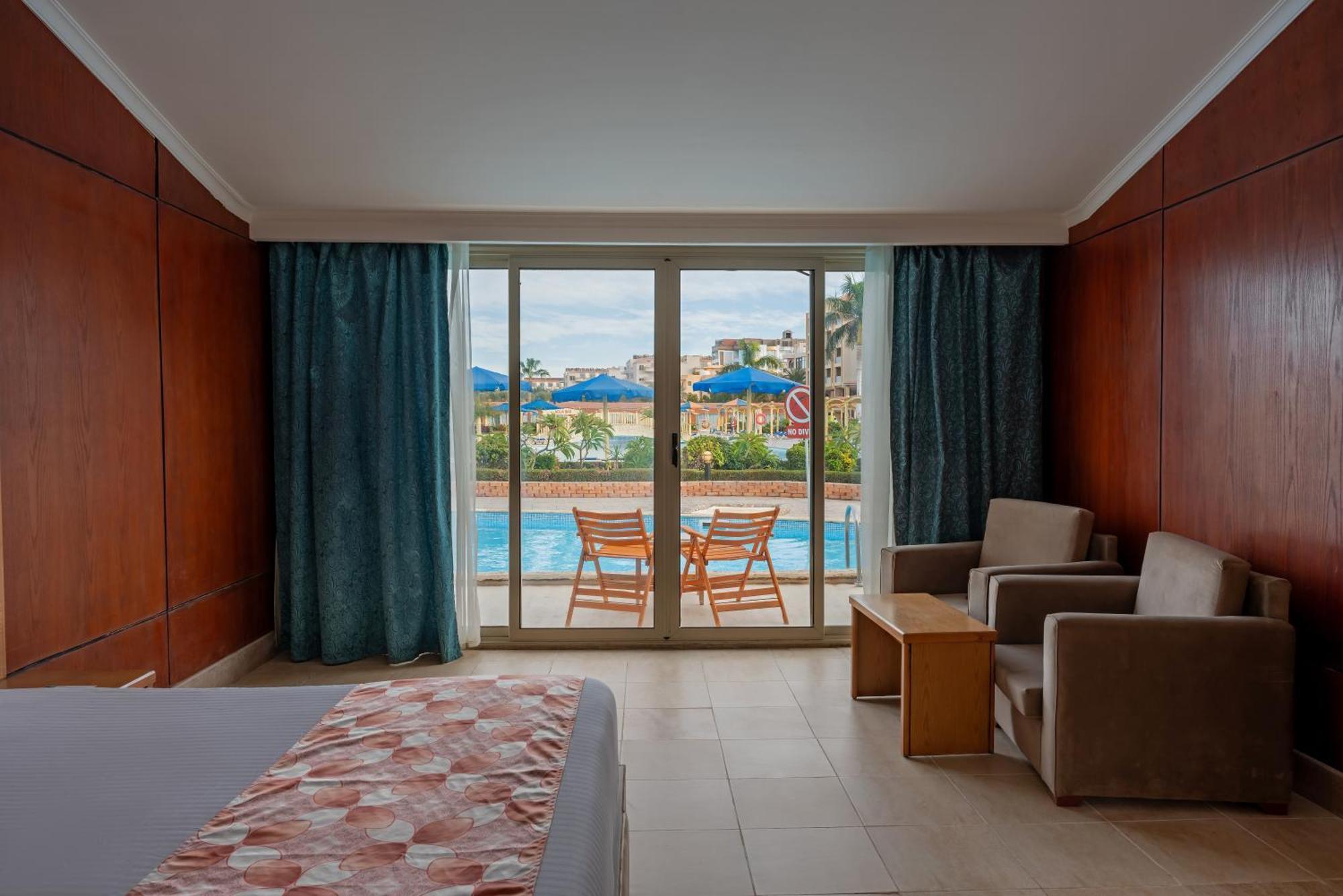 Sunrise Alora Aqua Park Resort ฮูร์กาดา ภายนอก รูปภาพ