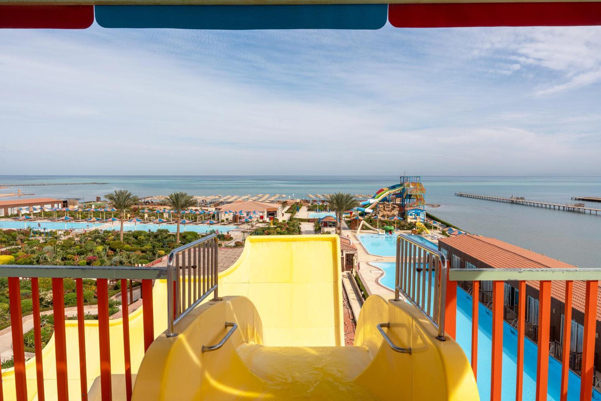 Sunrise Alora Aqua Park Resort ฮูร์กาดา ภายนอก รูปภาพ