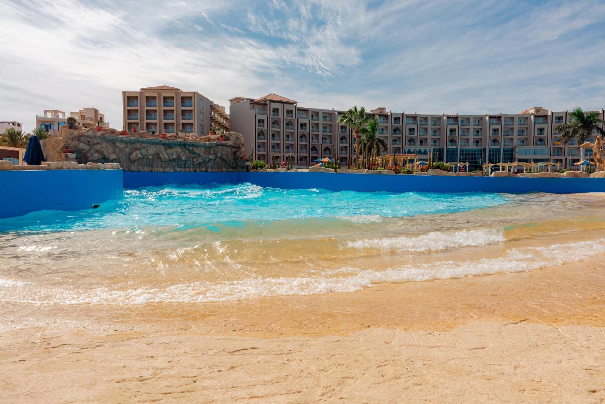 Sunrise Alora Aqua Park Resort ฮูร์กาดา ภายนอก รูปภาพ