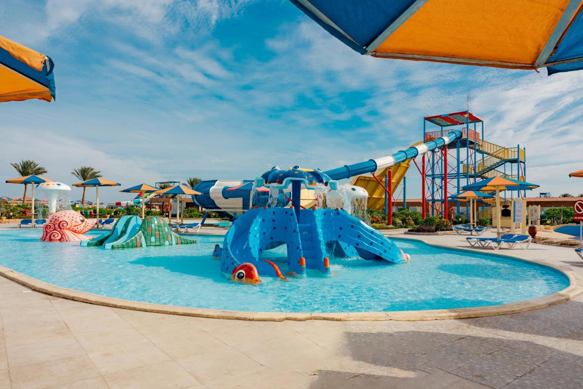 Sunrise Alora Aqua Park Resort ฮูร์กาดา ภายนอก รูปภาพ