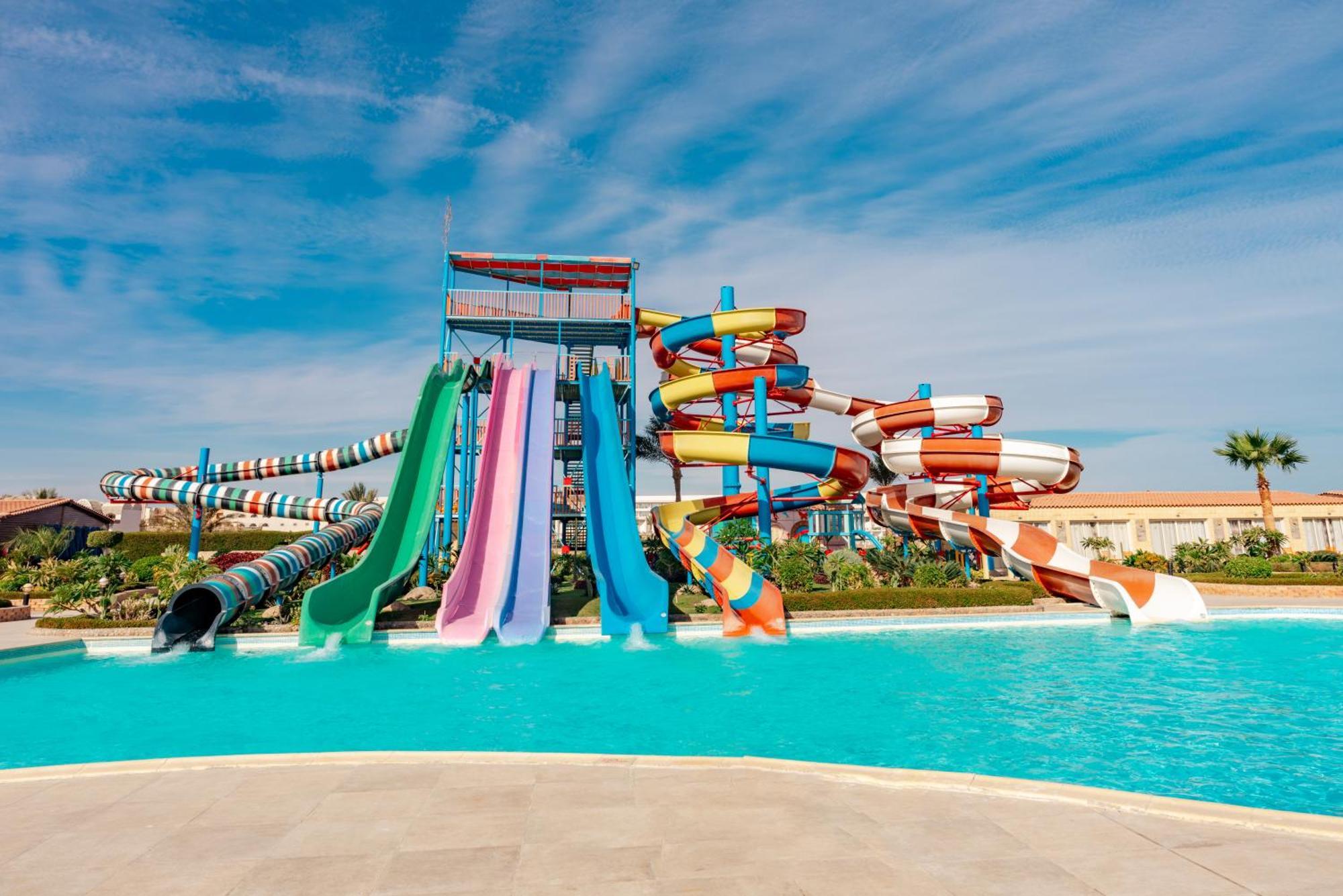 Sunrise Alora Aqua Park Resort ฮูร์กาดา ภายนอก รูปภาพ
