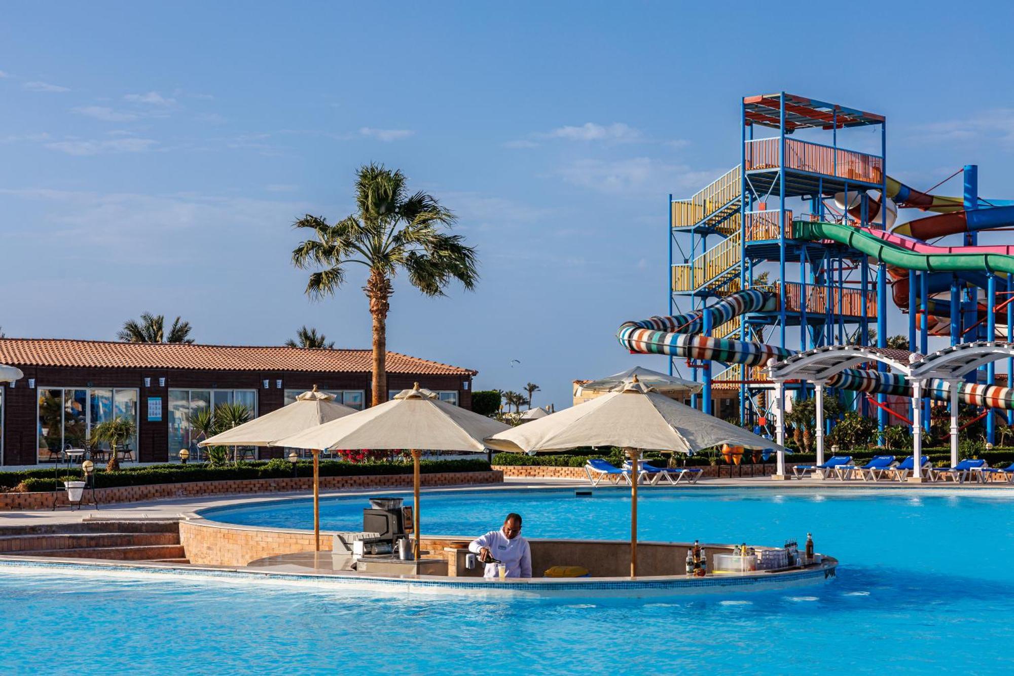 Sunrise Alora Aqua Park Resort ฮูร์กาดา ภายนอก รูปภาพ