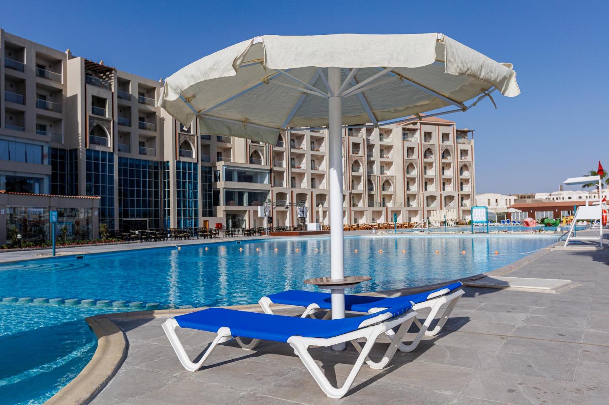 Sunrise Alora Aqua Park Resort ฮูร์กาดา ภายนอก รูปภาพ