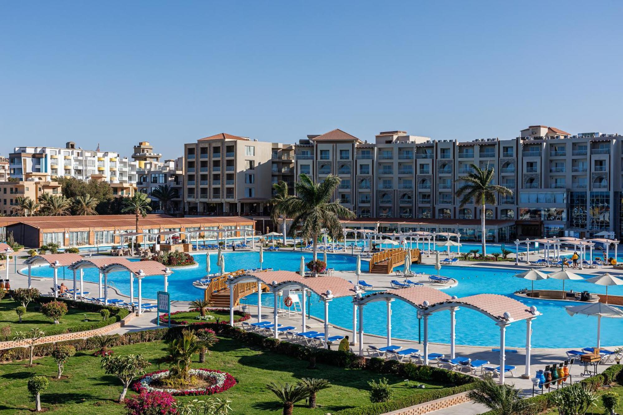 Sunrise Alora Aqua Park Resort ฮูร์กาดา ภายนอก รูปภาพ