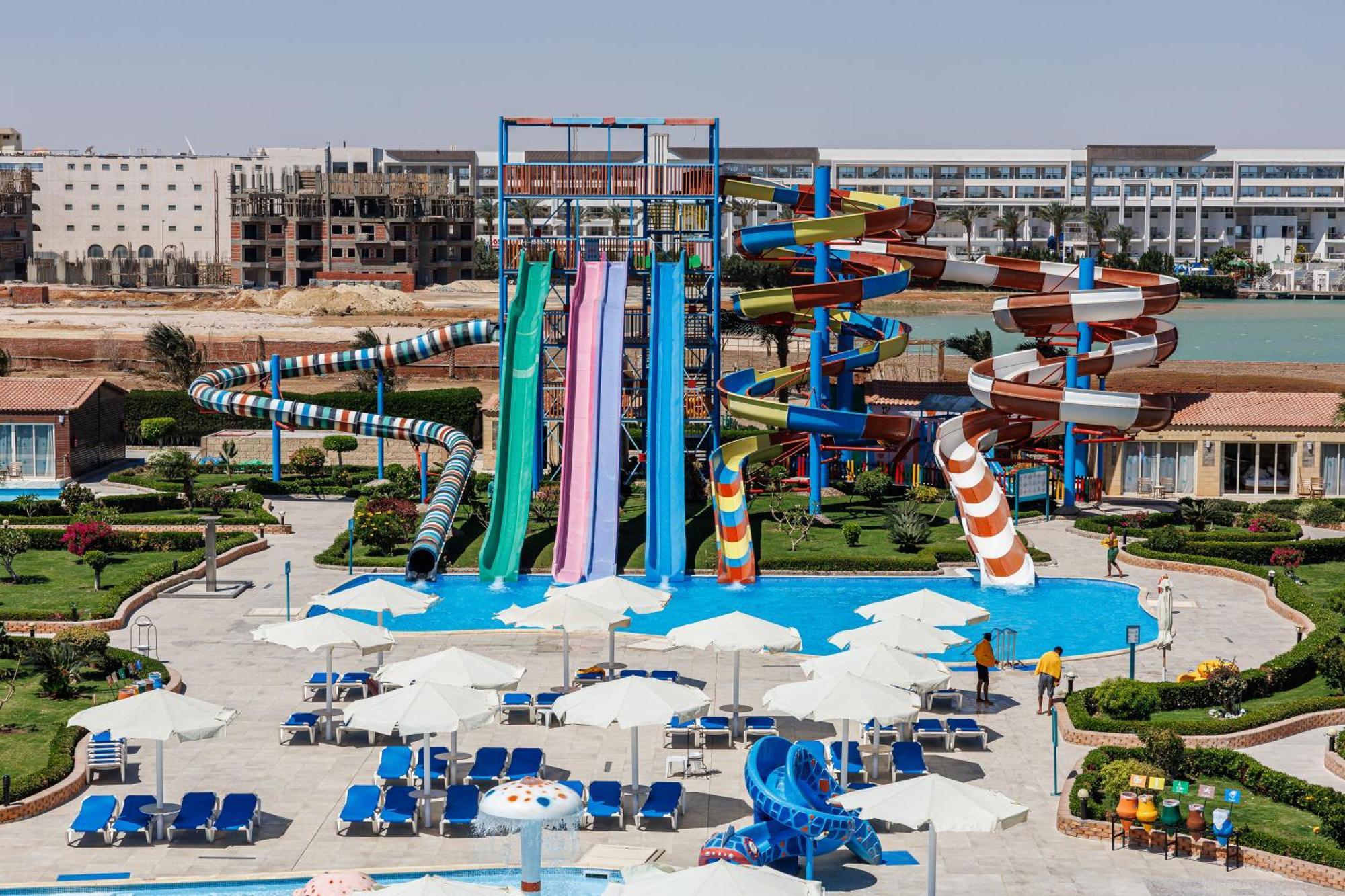 Sunrise Alora Aqua Park Resort ฮูร์กาดา ภายนอก รูปภาพ